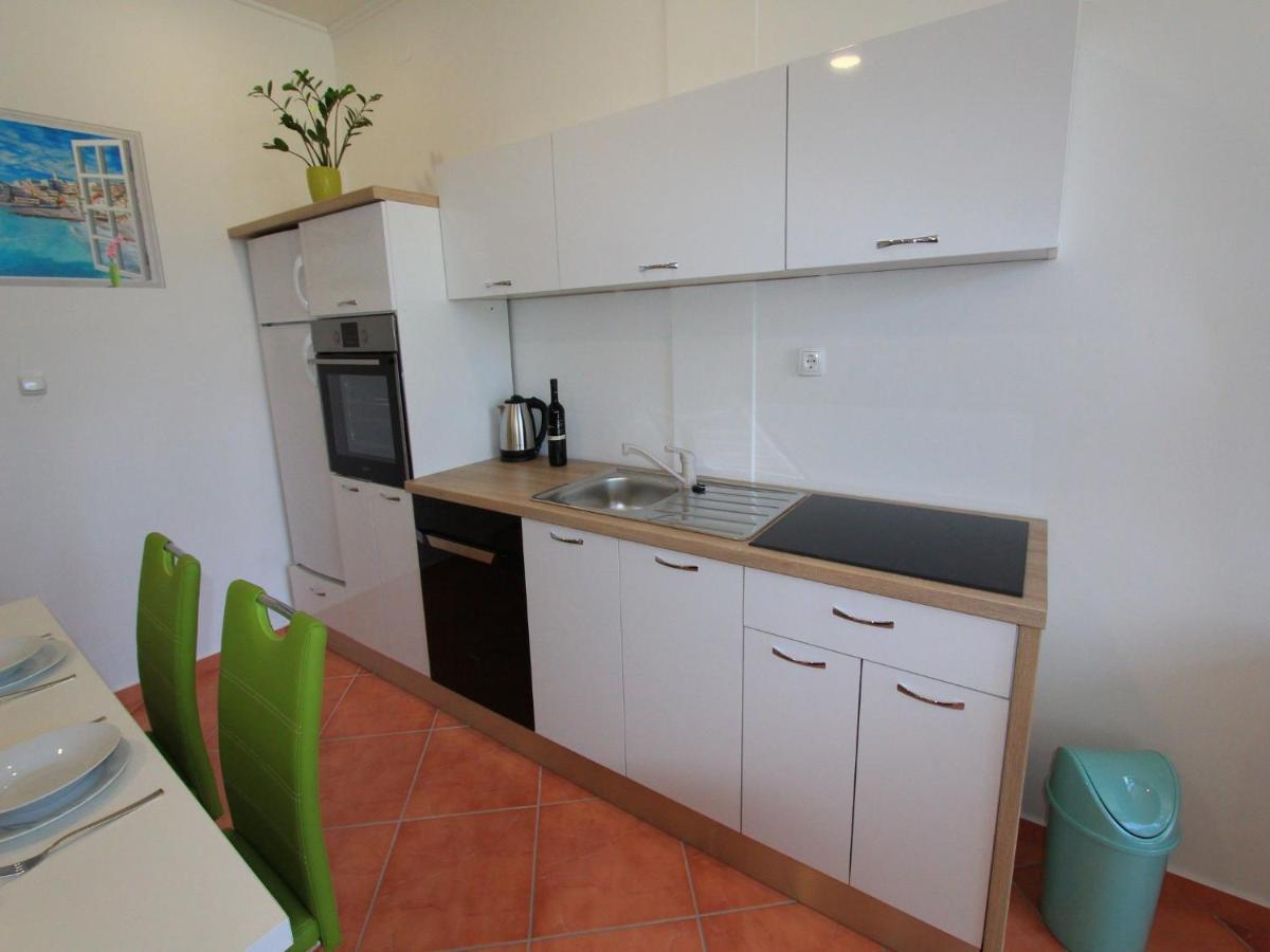 Apartments Nero 诺维·维诺多尔斯基 外观 照片